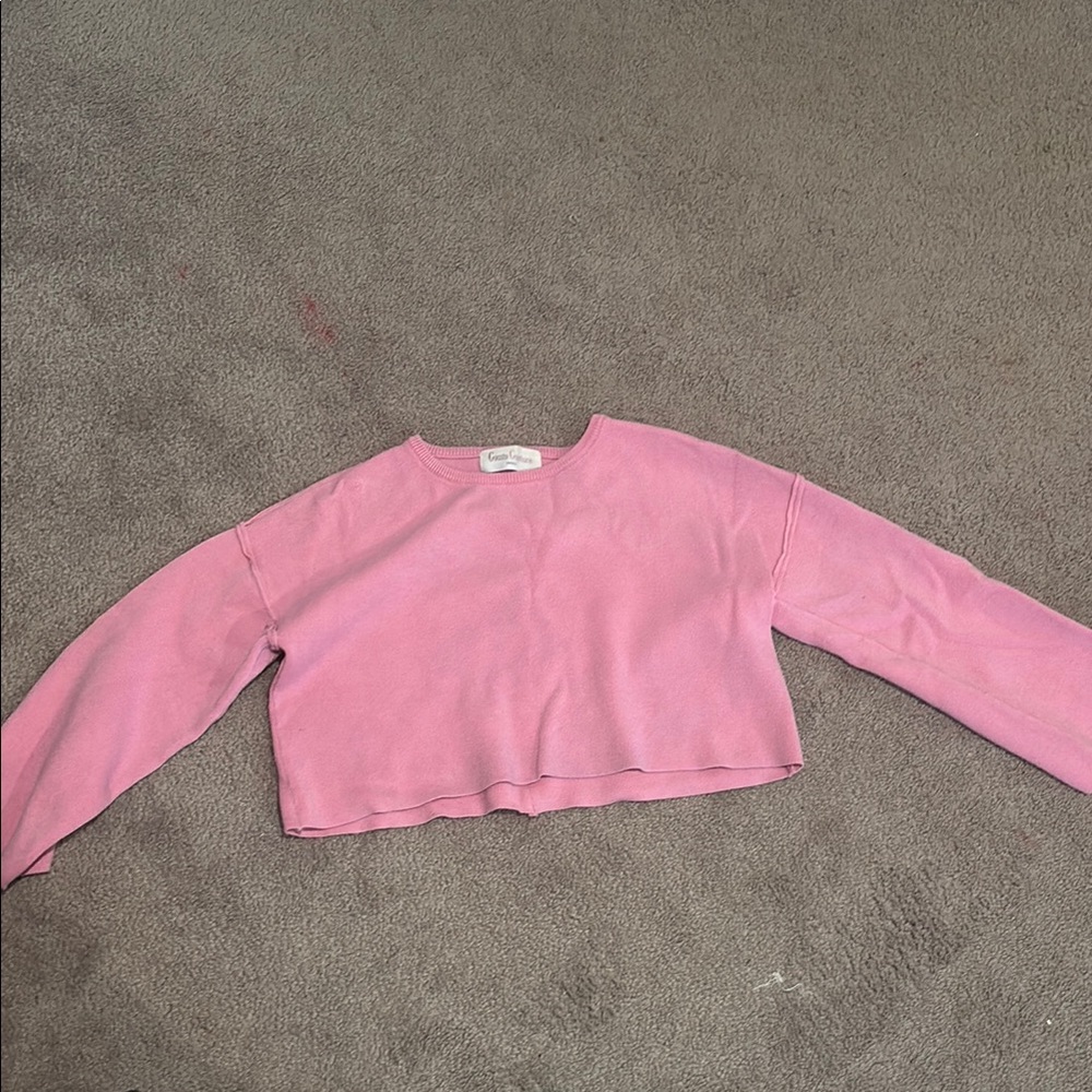 Soft Pink Crew Neck Sweater with Cropped Style